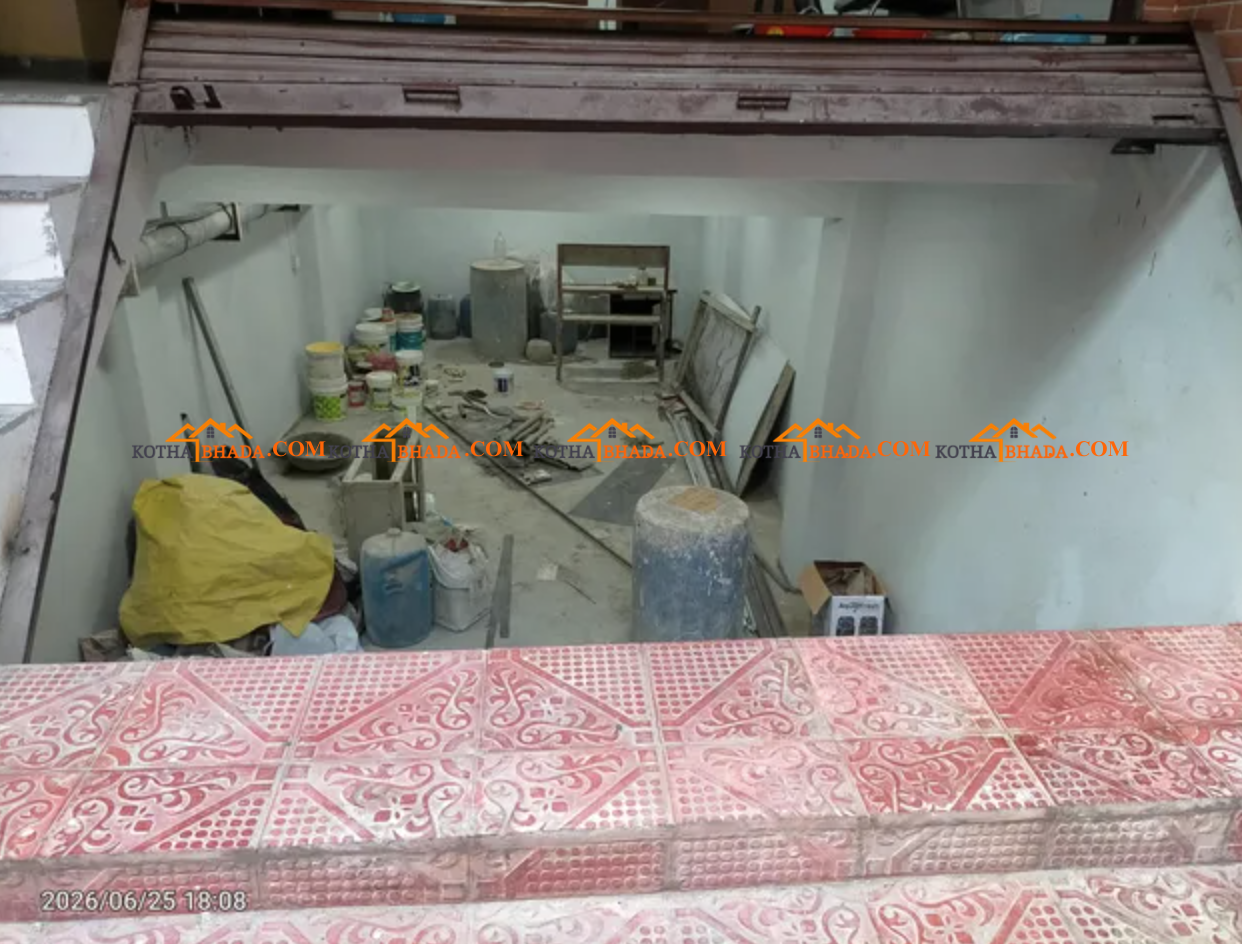 Shutter available for rent in Dallu